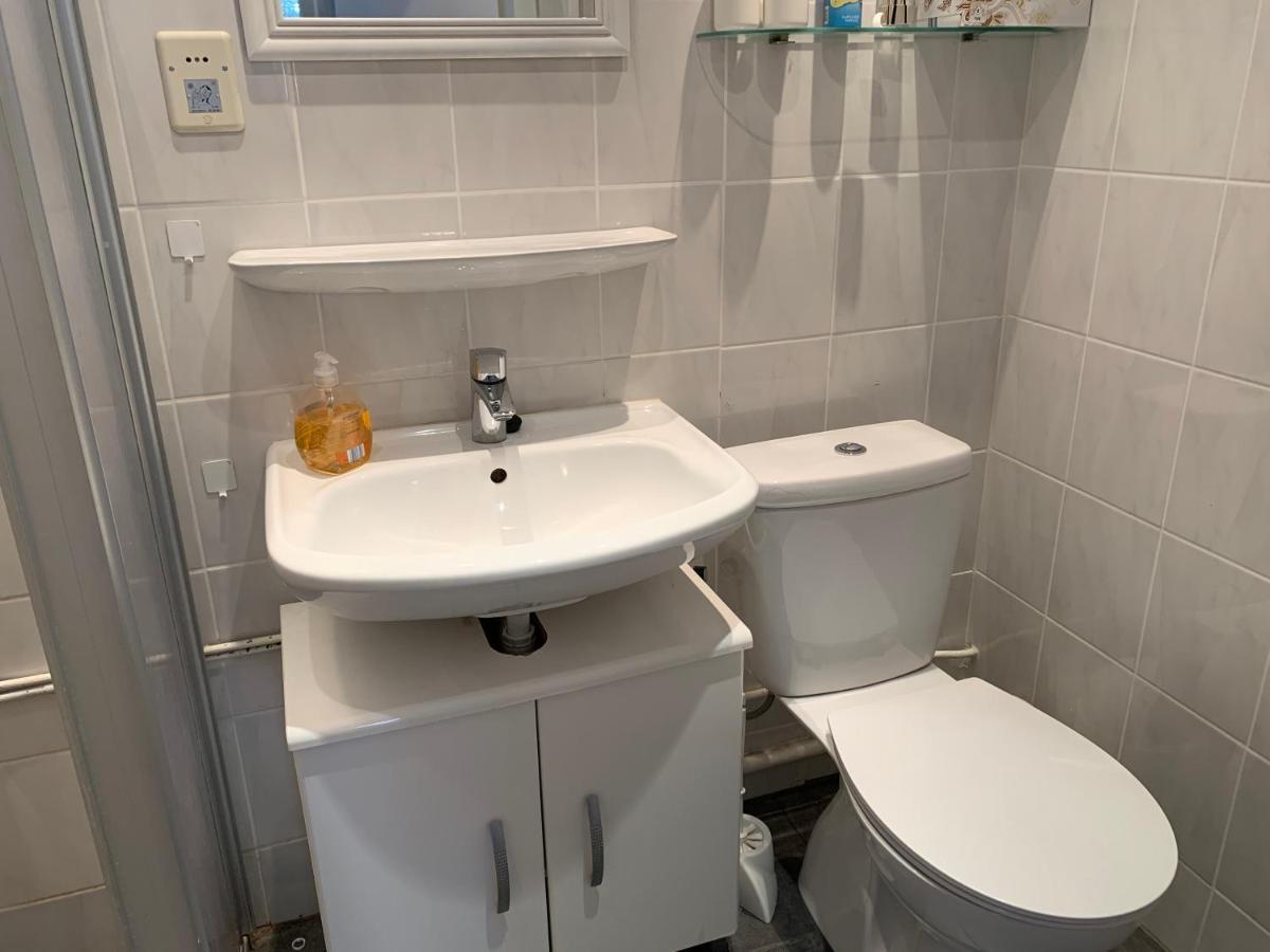 קורטחנה Rustig Gelegen Vakantiebungalow מראה חיצוני תמונה